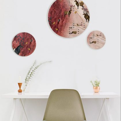 Ocean of Calamine Round Frame