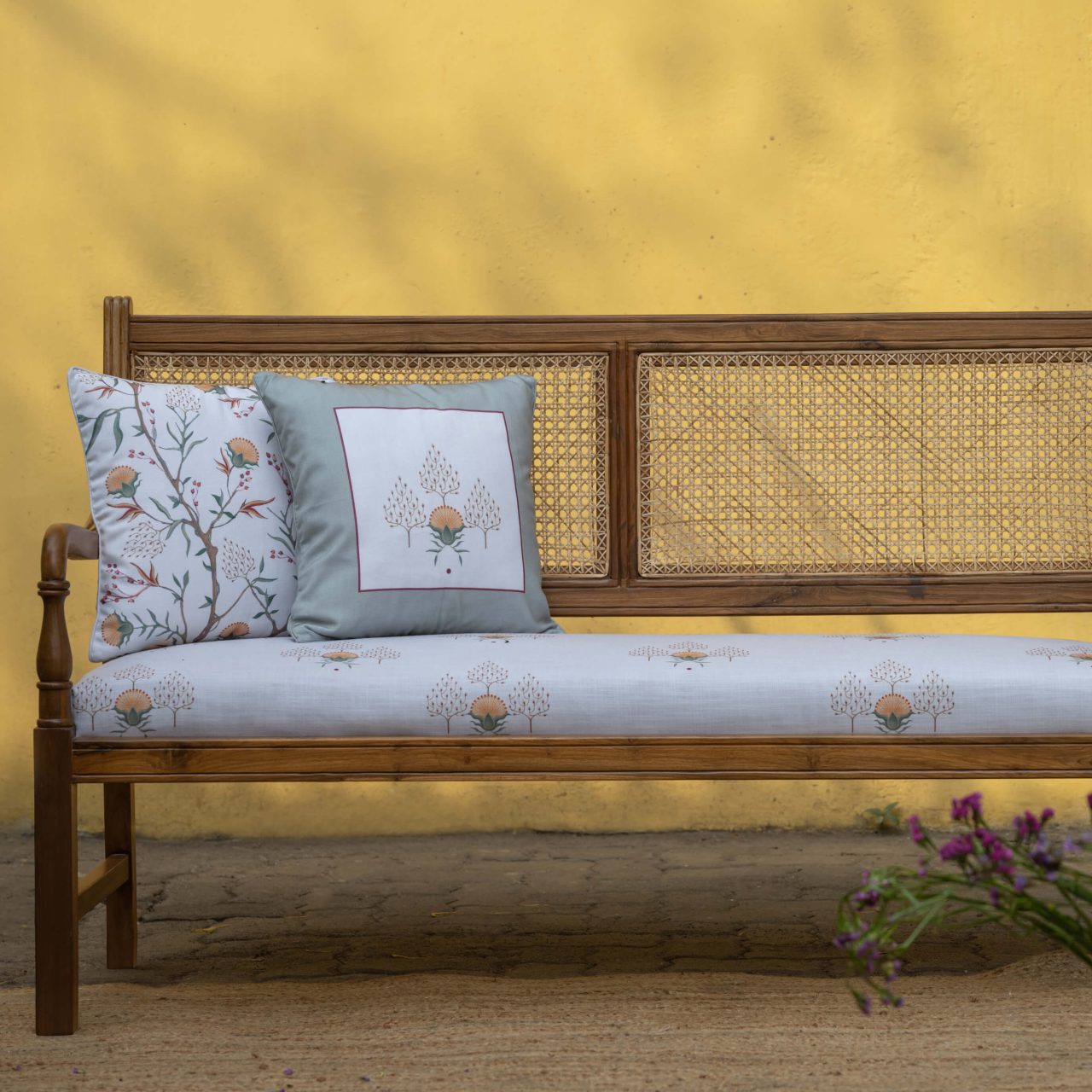 BANYAN BENCH