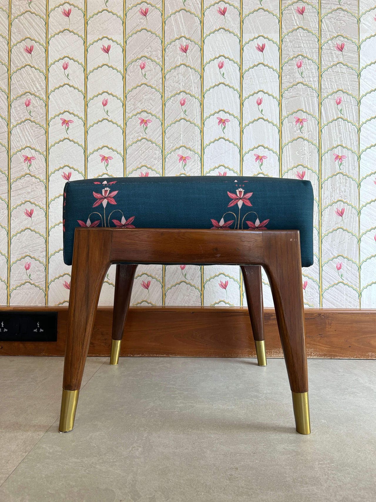 Juniper footstool